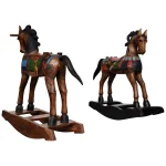 cavalli a dondolo in legno